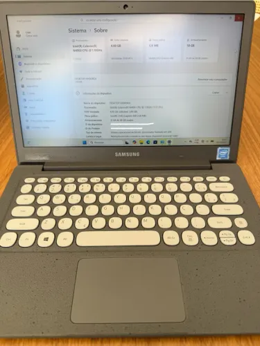 Notebook Samsung Flash F30