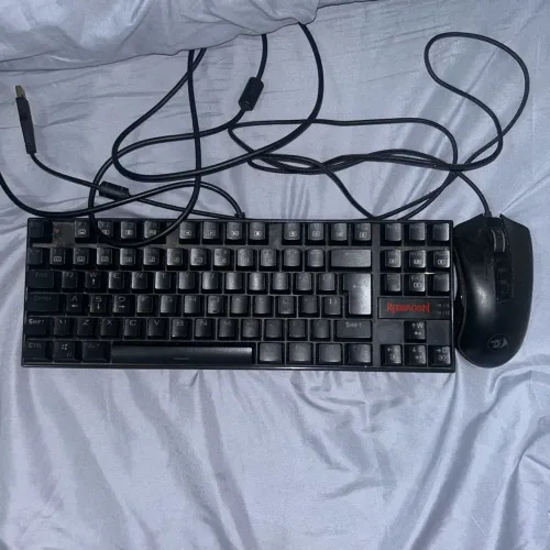 Teclado Gamer e mouse gamer Redragon