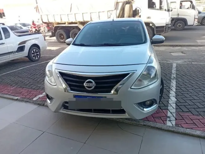 Nissan Versa V-drive Premium 1.6 16V Flex AUT 2021