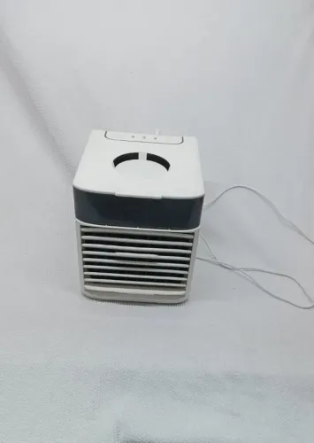 mini ar condicionado portatil (usado 1 vez)