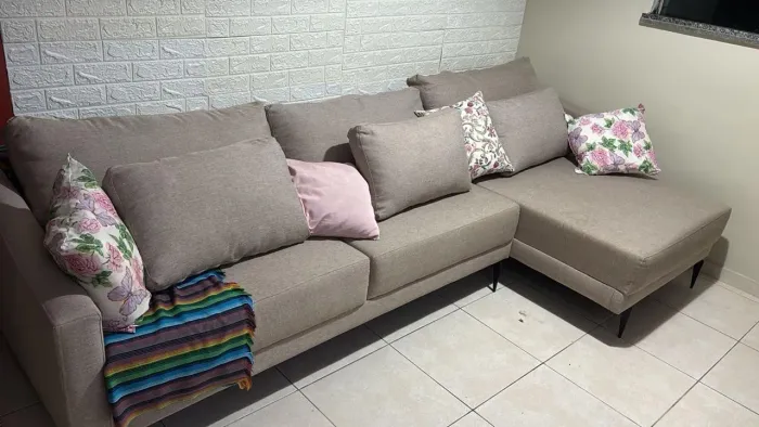 Sofá Chaise Bege