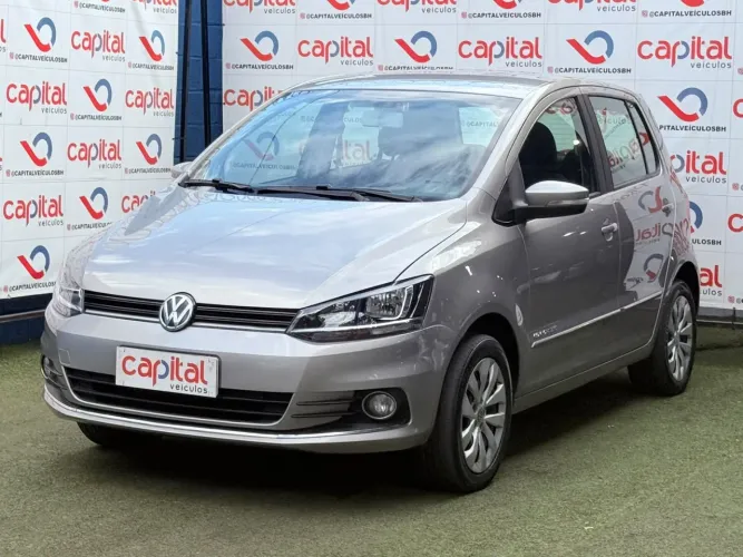Volkswagen Fox Comfortline 1.0 Flex 8V 5P 2015