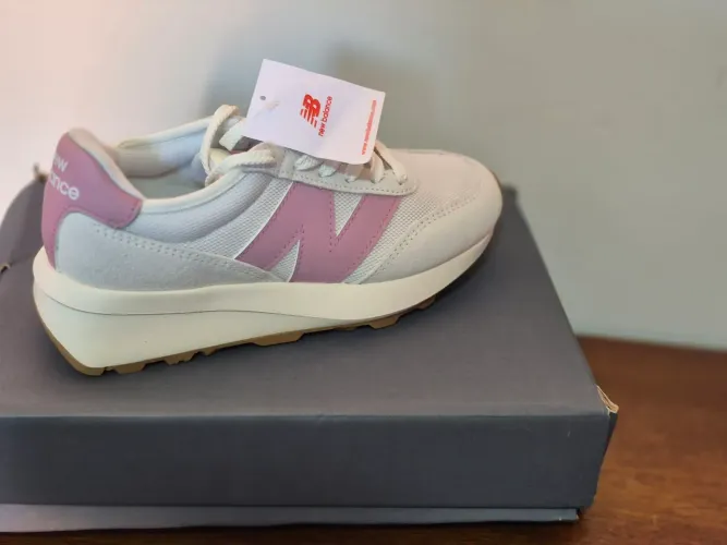 Tênis feminino 