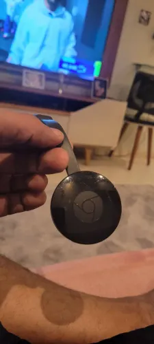 Chrome cast para você conectar sua tv
