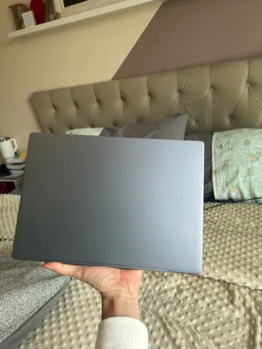 ASUS VIVOBOOK S14