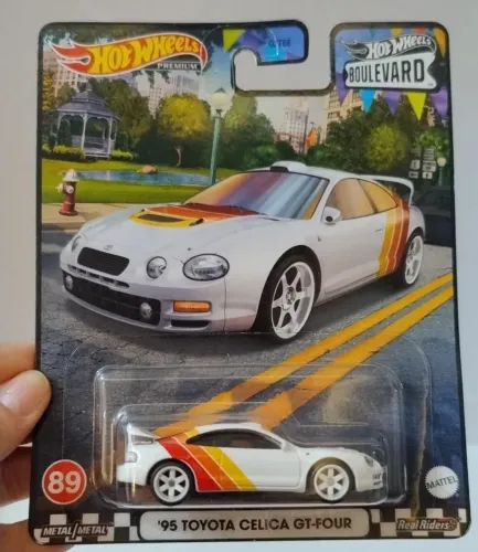 HOT WHEELS 1995 TOYOTA CELICA PREMIUM PNEUS DE BORRACHA MINI EM METAL NOVA 1:64