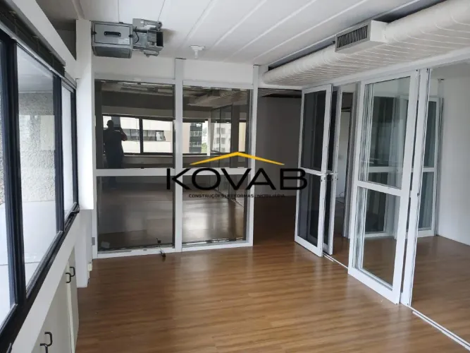Venda sala comercial Berrini -59m² - Sala reformada com divisórias Linda oportunidade!!!!