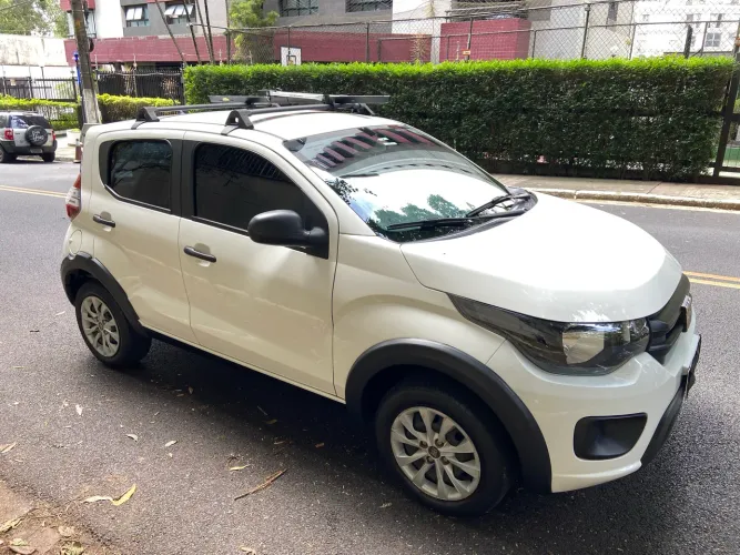 Fiat Mobi Like 1.0 Fire Flex 5P. 2021