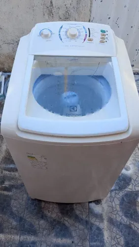 Máquina de lavar Electrolux 11 kilos