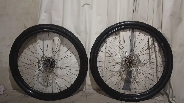 Rodas v Maxx 29 a disco cubos k7