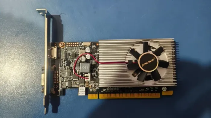 Placa de Vídeo Nvidia Geforce 210 1GB DDR3
