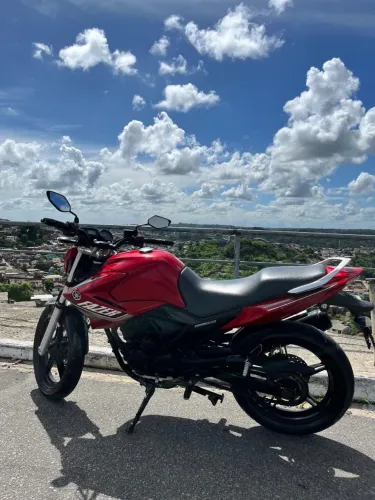Fazer 250 sem detalhes