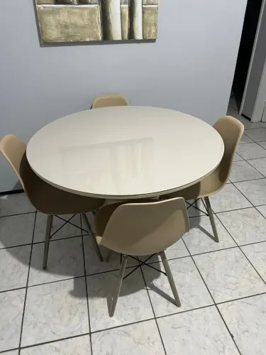 Mesa de Jantar Redonda Luxo - Vidro laqueado 4mm