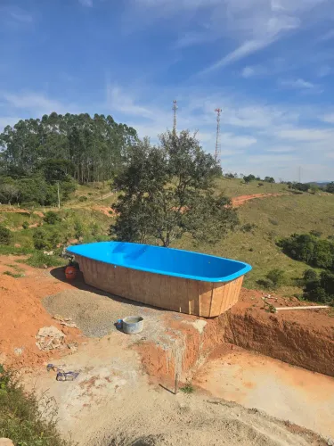 Piscina de fibra reformanda 
