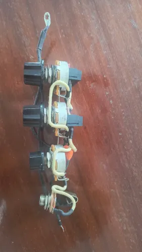 Circuito Roslen para baixo jazz bass seminovo made in USA