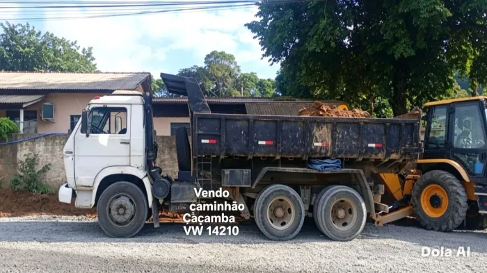 VENDO CAMINHÃO CAÇAMBA 10M² VW 14.210
