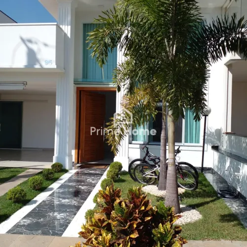 Oportunidade Casa Moderna com 3 Suítes Grandes