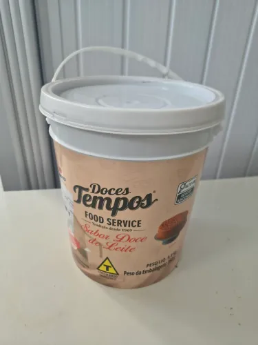 Doce de leite de 10 kilos, por $81 reais , tenho 6 uni. dou um desconto p/comprar todos