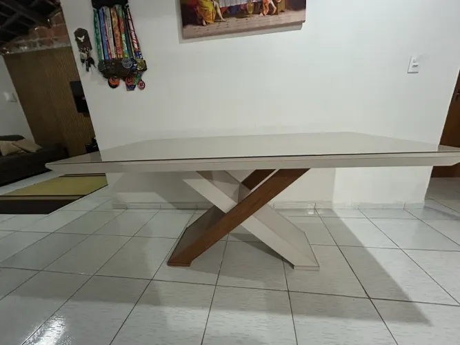 Mesa de Jantar 6 Lugares - Design Moderno (Somente a Mesa)