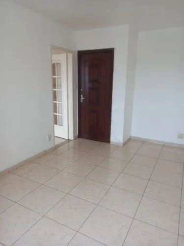 Apartamento condomínio ministro lafaiete