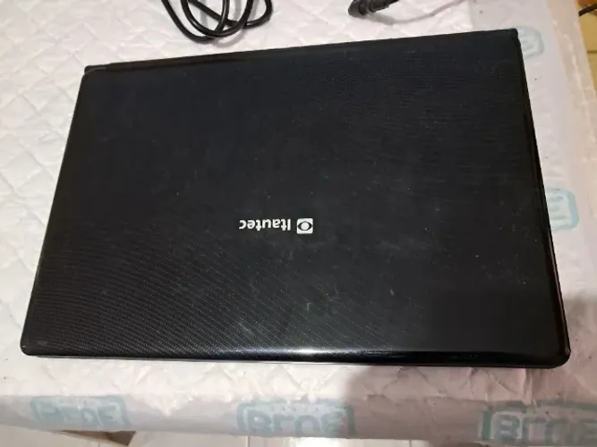 Notebook Itautec - 6gb de memória e ssd de 128gb