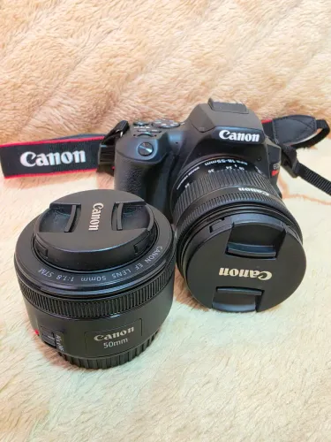 Canon EOS Rebel SL3 - Kit Completo - Estado de Nova