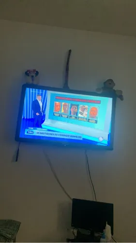 Vendo televisão 42 polegadas Netflix gooplay