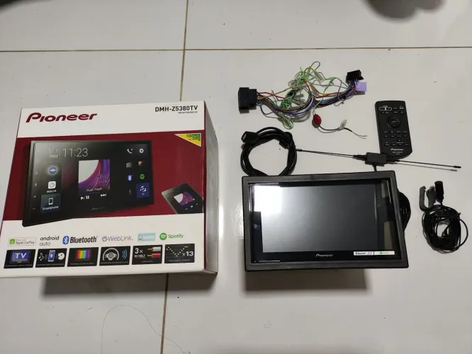Central multimídia Pioneer DMH-Z5380TV