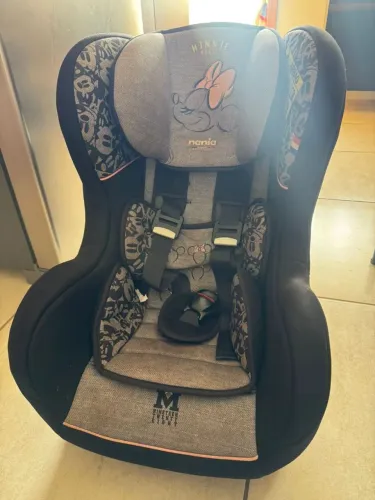 Cadeira para automóveis 