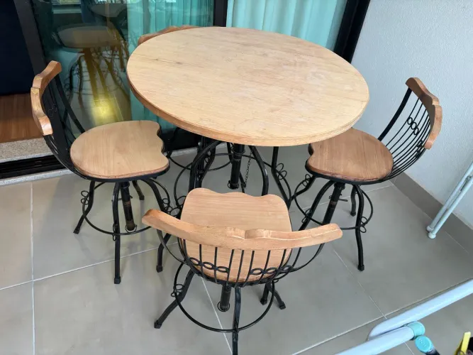 Conjunto de aparador e bistro 