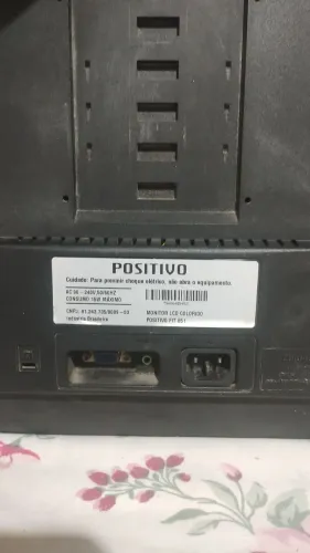 Monitor Positivo LCD Colorido FIT 851