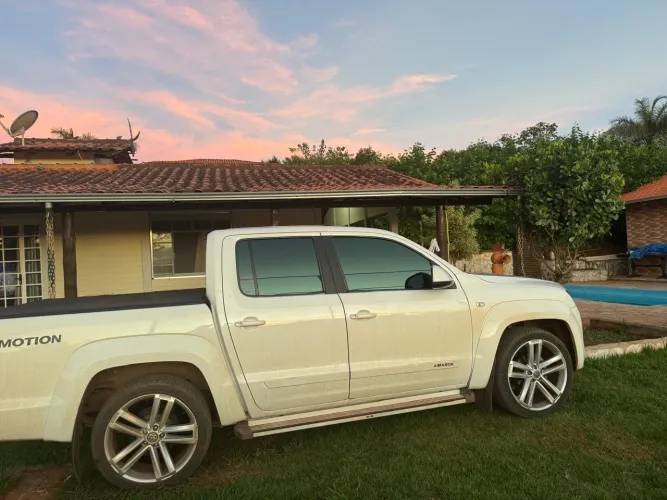 Volkswagen Amarok Trendline CD 2.0 TDI 4X4 Dies AUT 2013