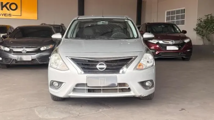 Nissan Versa V-drive Premium 1.6 16V Flex AUT 2021