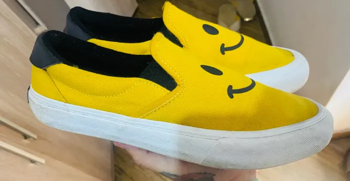 Slip on straye fake smile 42