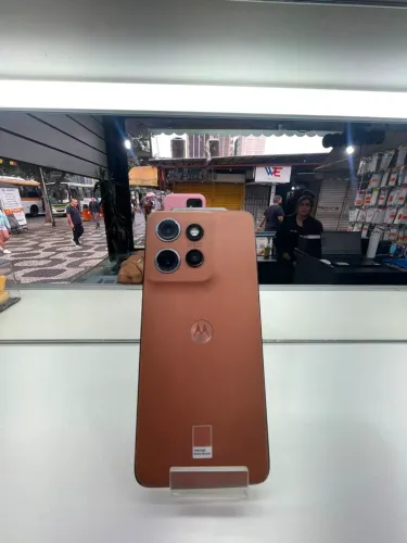 Edge 50 neo