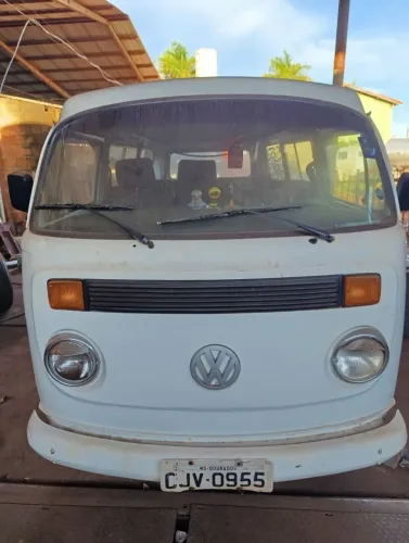 Volkswagen Kombi Standard/ Luxo/ Serie Prata 1999