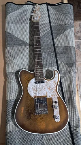 Guitarra Telecaster - Custom Shop