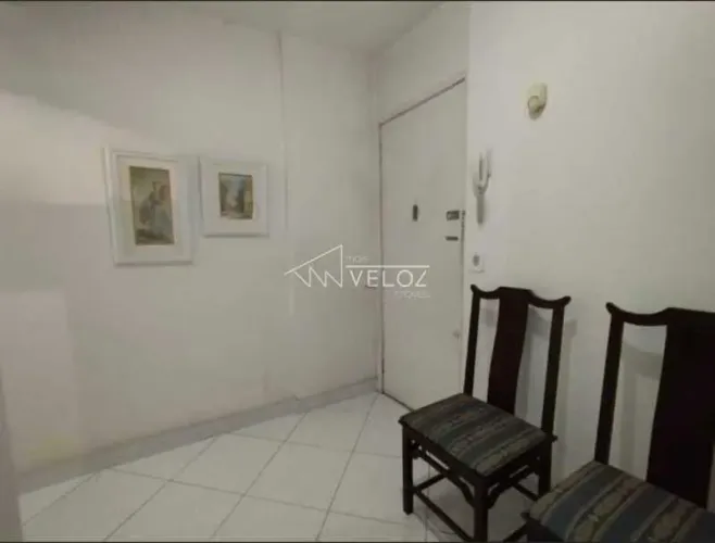 Apartamento : / Residencial / Humaitá