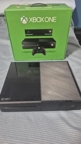 Xbox One Fat 500gb [COM DEFEITO]