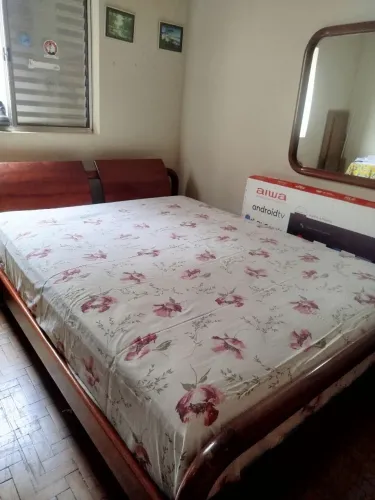 Cama madeira maciça Queen