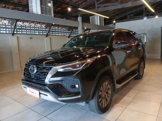 Toyota Hilux SW4 4X4 2.8 Diesel 2022