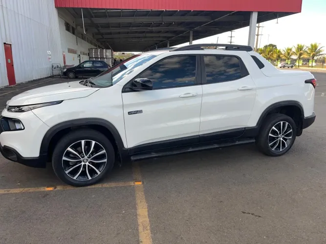 Fiat Toro Ultra 2.0 16V 4X4 Diesel AUT 2021