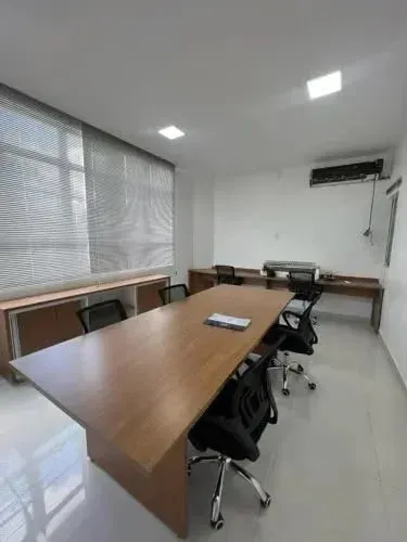 Sala Comercial Mobiliada para Locação na Avenida Porto Seguro