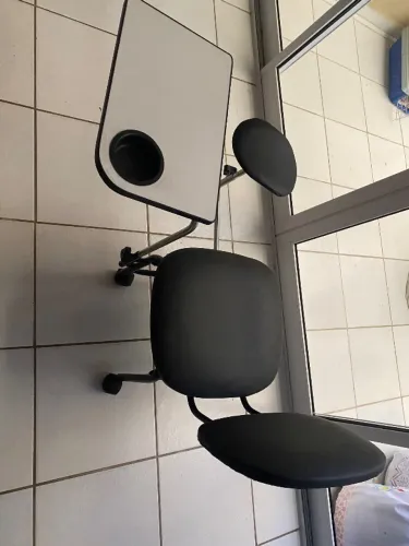 Cadeira de manicure cirandinha