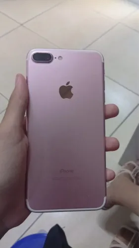 Vendo ou troco iPhone 7 Plus