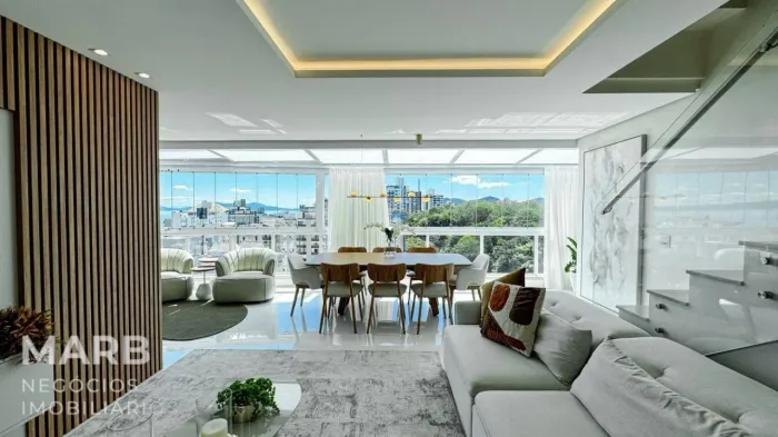 Cobertura com 3 dormitórios à venda, 244 m² por R$ 5.400.000,00 - Agronômica - Florianópol