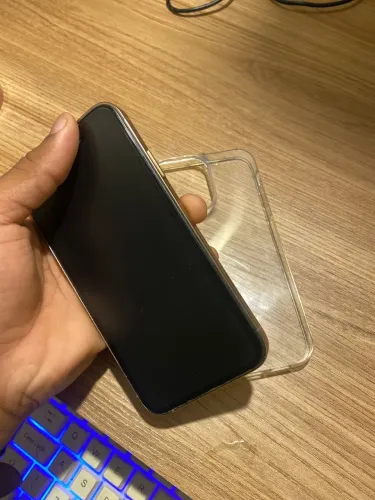 iPhone XR ( 15pro )