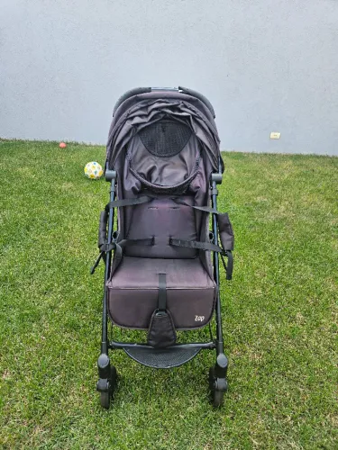 Carrinho de bebê Burigotto Zap Black