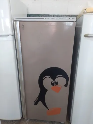 freezer metalfrio