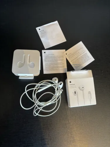 Fone Original Apple com fio Lightning